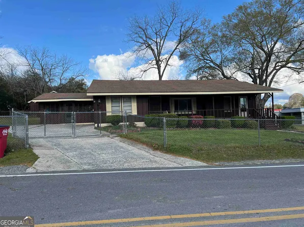 5010 Clements St, Eastman, GA 31023