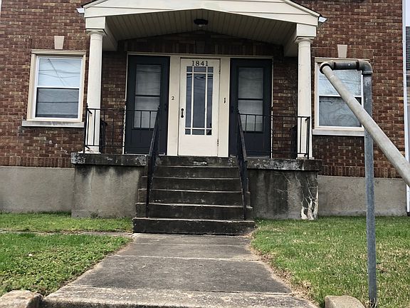 5th image of 1841 Stevens Ave APT 3