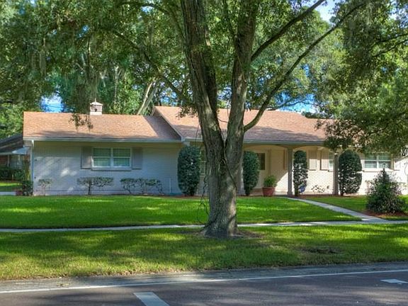 3rd image of 10417 Lake Carroll Way