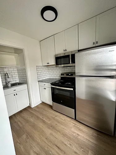 22 Estelle St #1/2 Photo 1