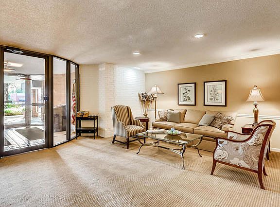 3rd image of 441 N Park Blvd APT 4G
