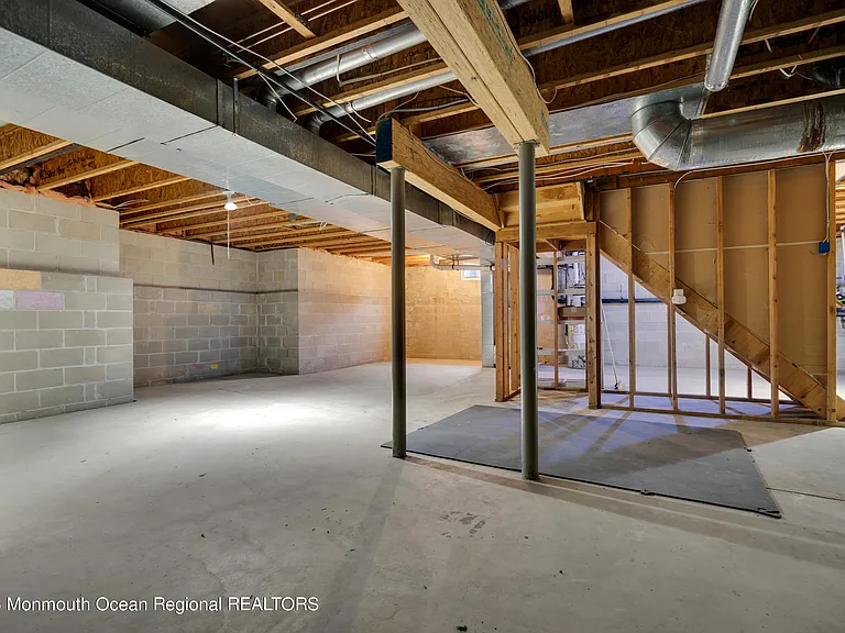 505 Buhler Ave — Photo 53
