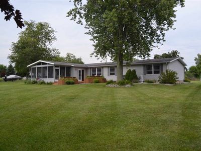 20 Ln 890 Snow Lk, Fremont, IN, 46737