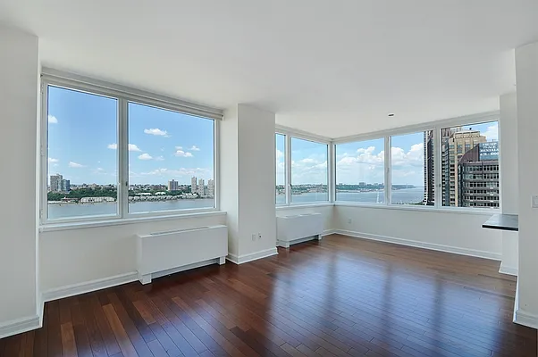 Rented by Corcoran | media 21