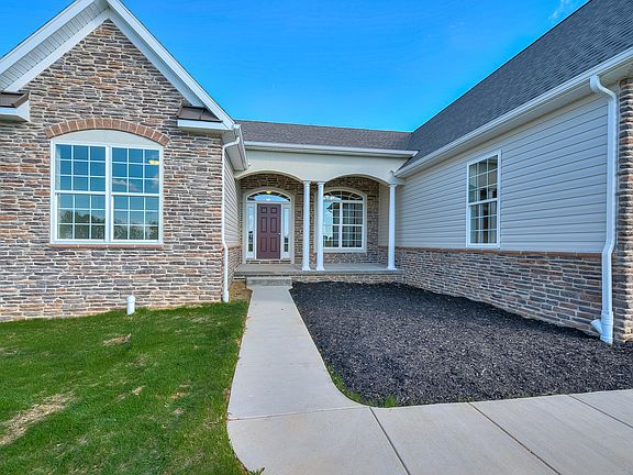 The Kristin- Exterior Front Porch