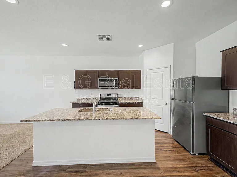 19577 W Palo Verde Dr — Photo 8