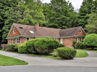 2 Camp Monroe Rd, Monroe, NY 10950