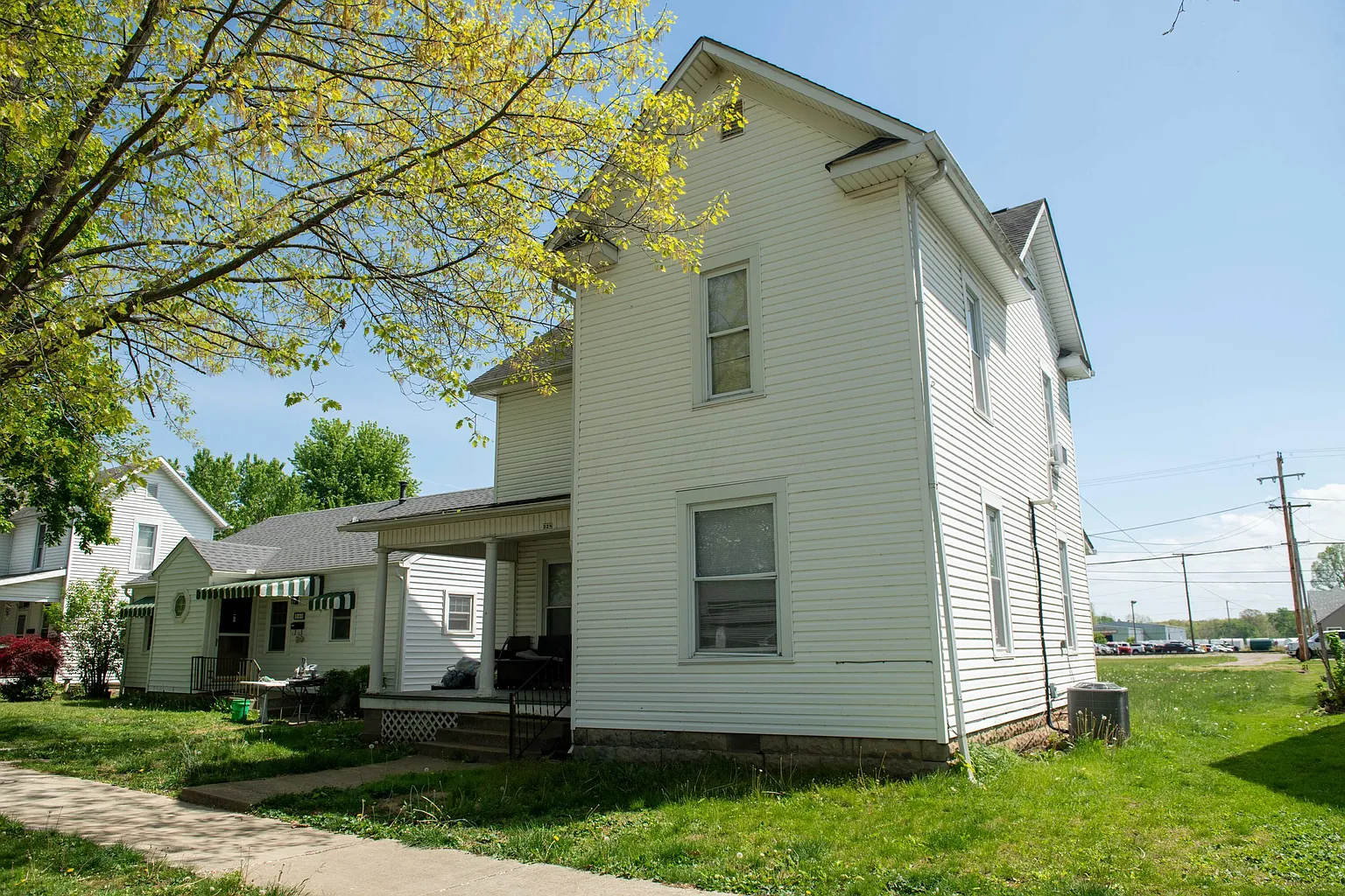 328 Fort St photo 1