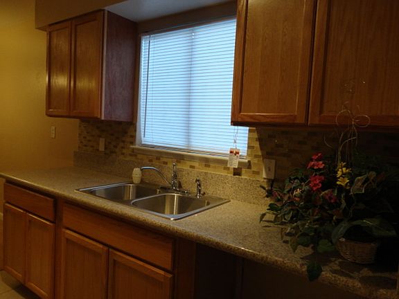 4th image of 4729 Mahogany Dr
