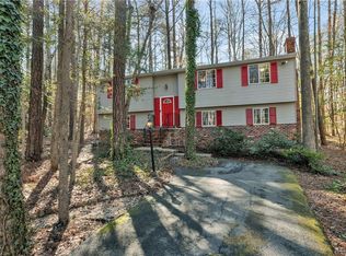 13303 Old Barn Ct, Midlothian, VA 23112