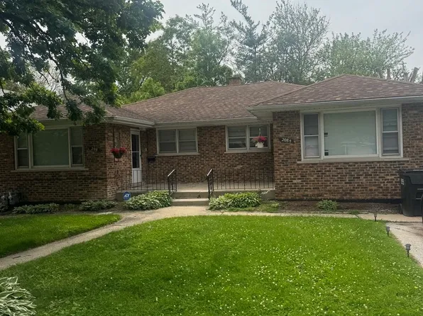 208 1/2 Blackstone St, Thornton, IL 60476