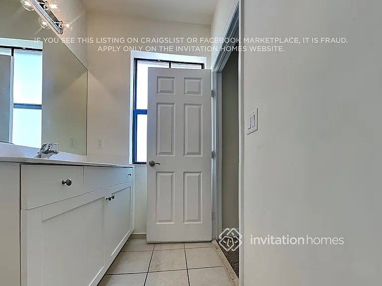 10554 W 33rd Way — Photo 15
