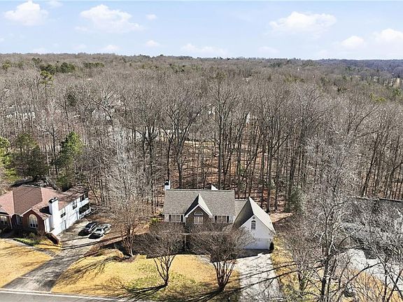 4th image of 4135 Catawba Rdg