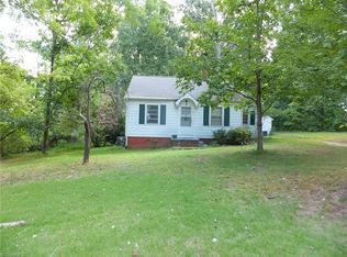 2304 Hickswood Rd, High Point, NC 27265