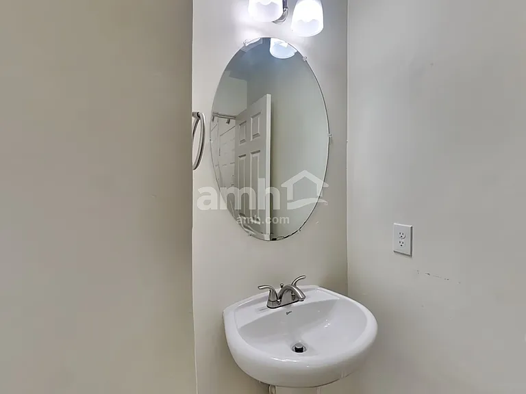 108 Sophie Dr — Photo 8