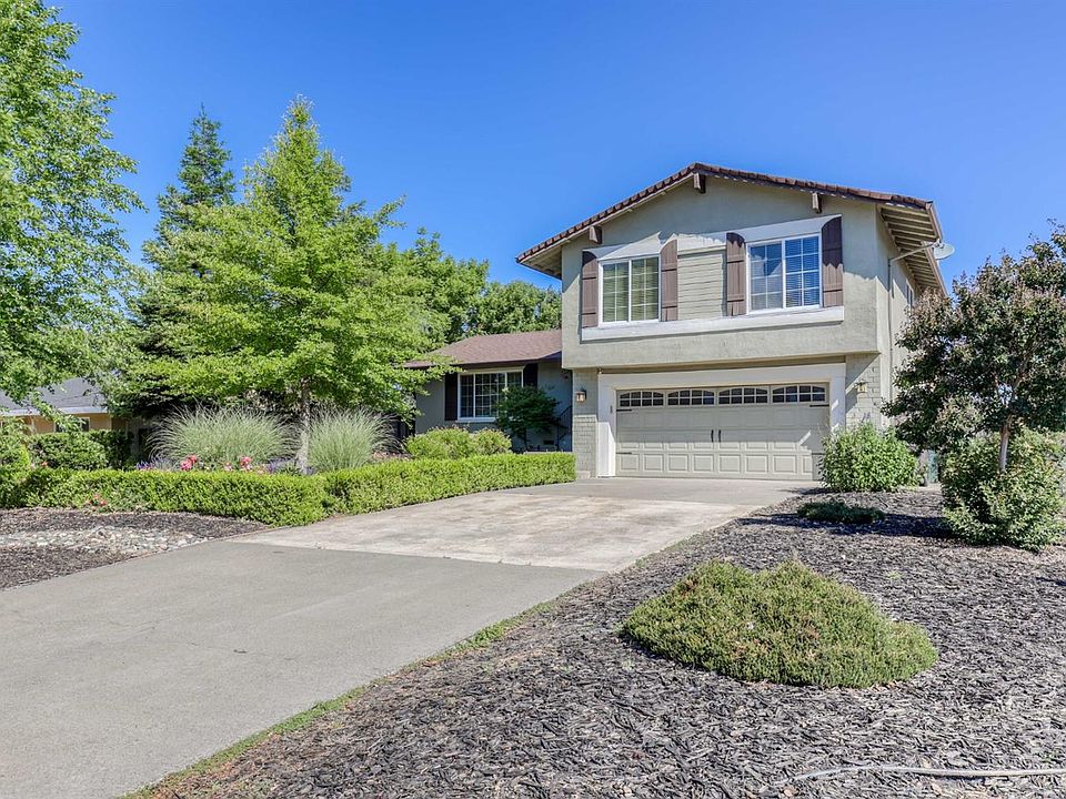 1st image of 8233 Canyon Oak Dr