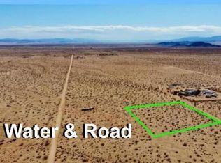 206 Orion Dr, Joshua Tree, CA 92252