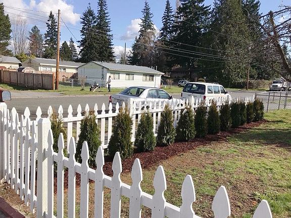 3rd image of 20516 55th Ave W