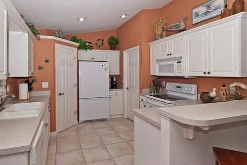4th image of 5581 Beach Elder Way