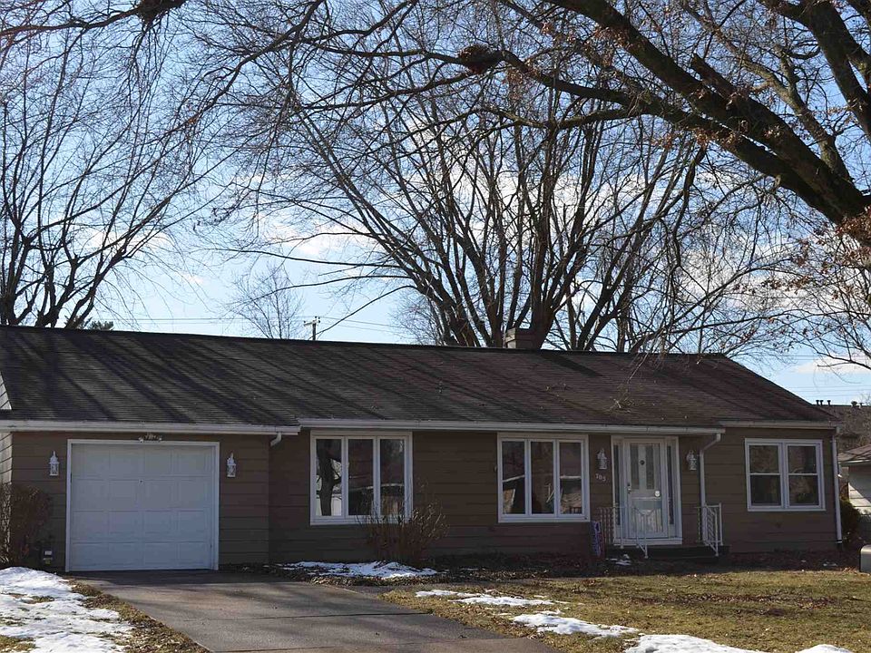 705 W Cromer