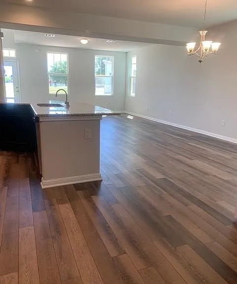 124 Martha Ln — Photo 28