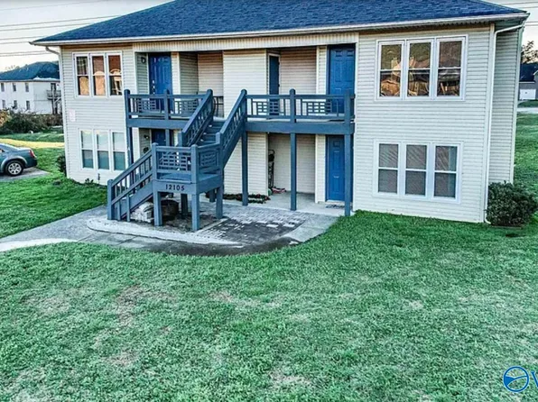 12105 Carriage Ct SE, Huntsville, AL 35803