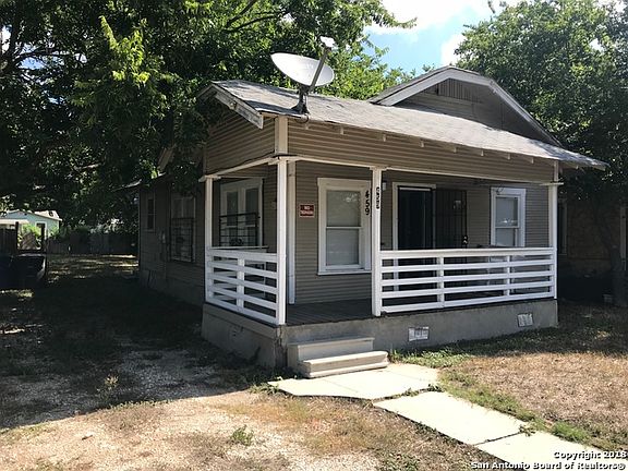 2nd image of 459 Blue Bonnet St