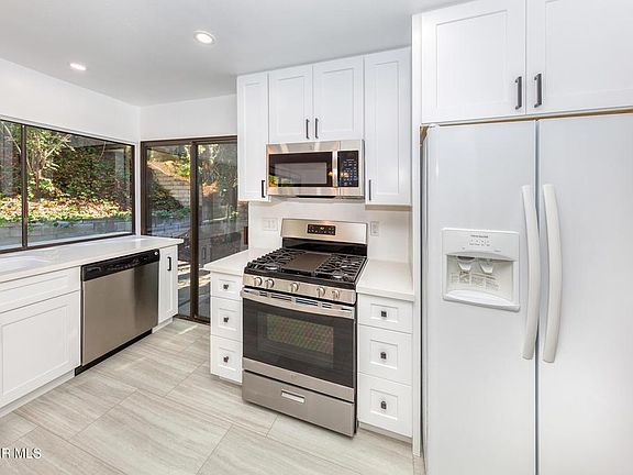 2nd image of 2946 E Sierra Dr