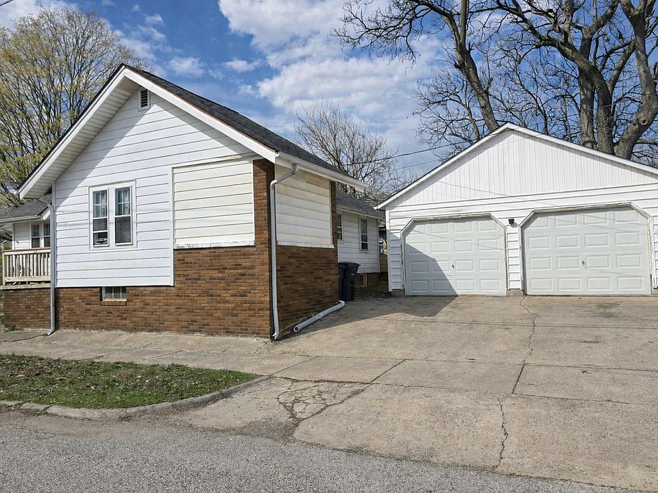 2nd image of 2818 S Street South St #2818