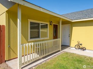 1454 S Cougar Dr, Moses Lake, WA 98837