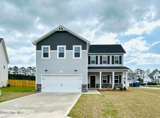 842 Cooke Drive, Hubert, NC 28539