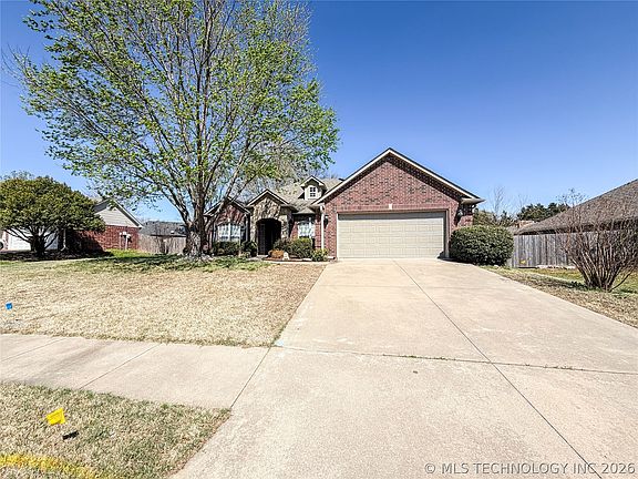 3rd image of 5312 Richmond Dr