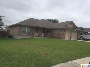 2180 Bentwood Dr, New Braunfels, TX 78130