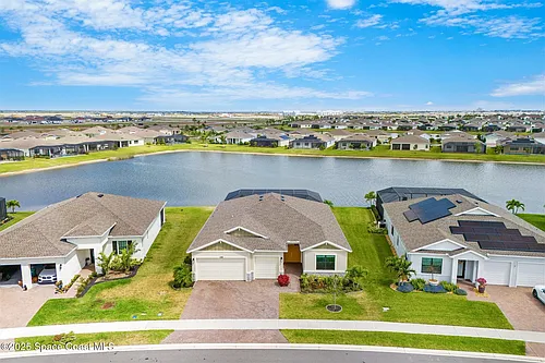 1082 Great Belt Cir Photo 1