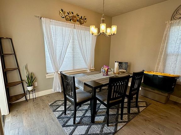 5th image of 20606 SE Slate Ave