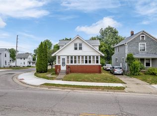 407 15th St NW, Barberton, OH 44203