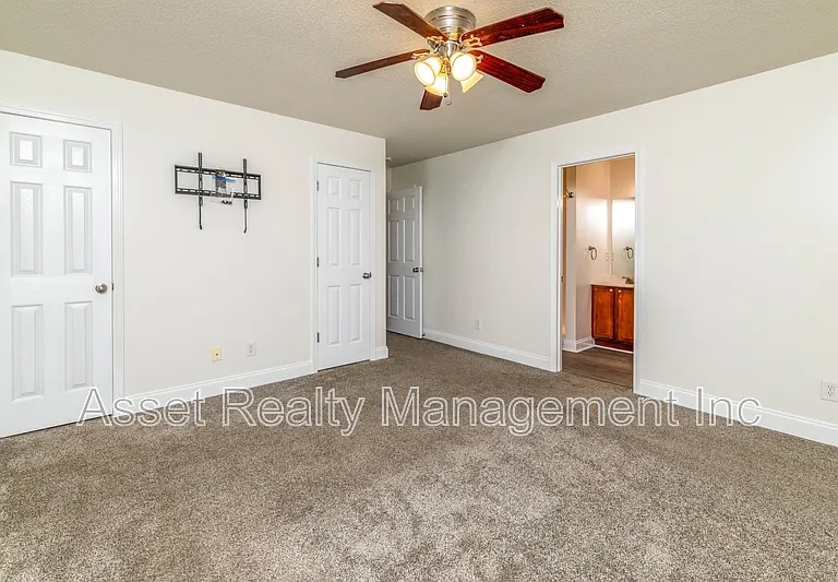 5104 Cates Bend Way #1 — Photo 18