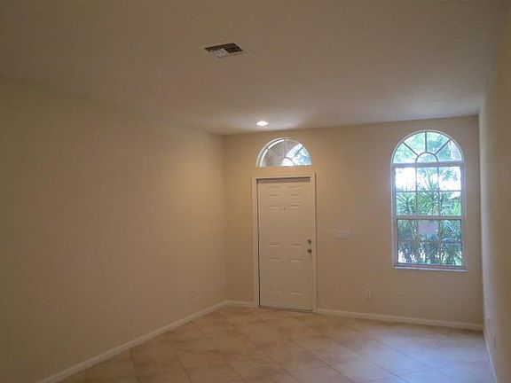 4th image of 4446 Regal Ct #4446