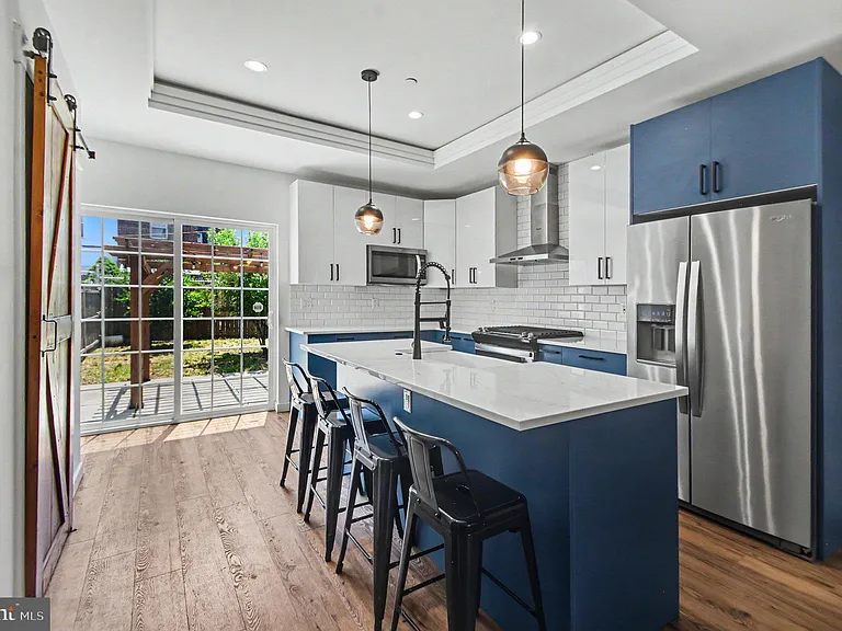3217 Chatham St — Photo 10