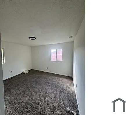 927 Garden St — Photo 4
