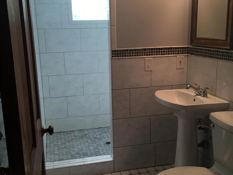 1643 Berkeley Ave #3 — Photo 6