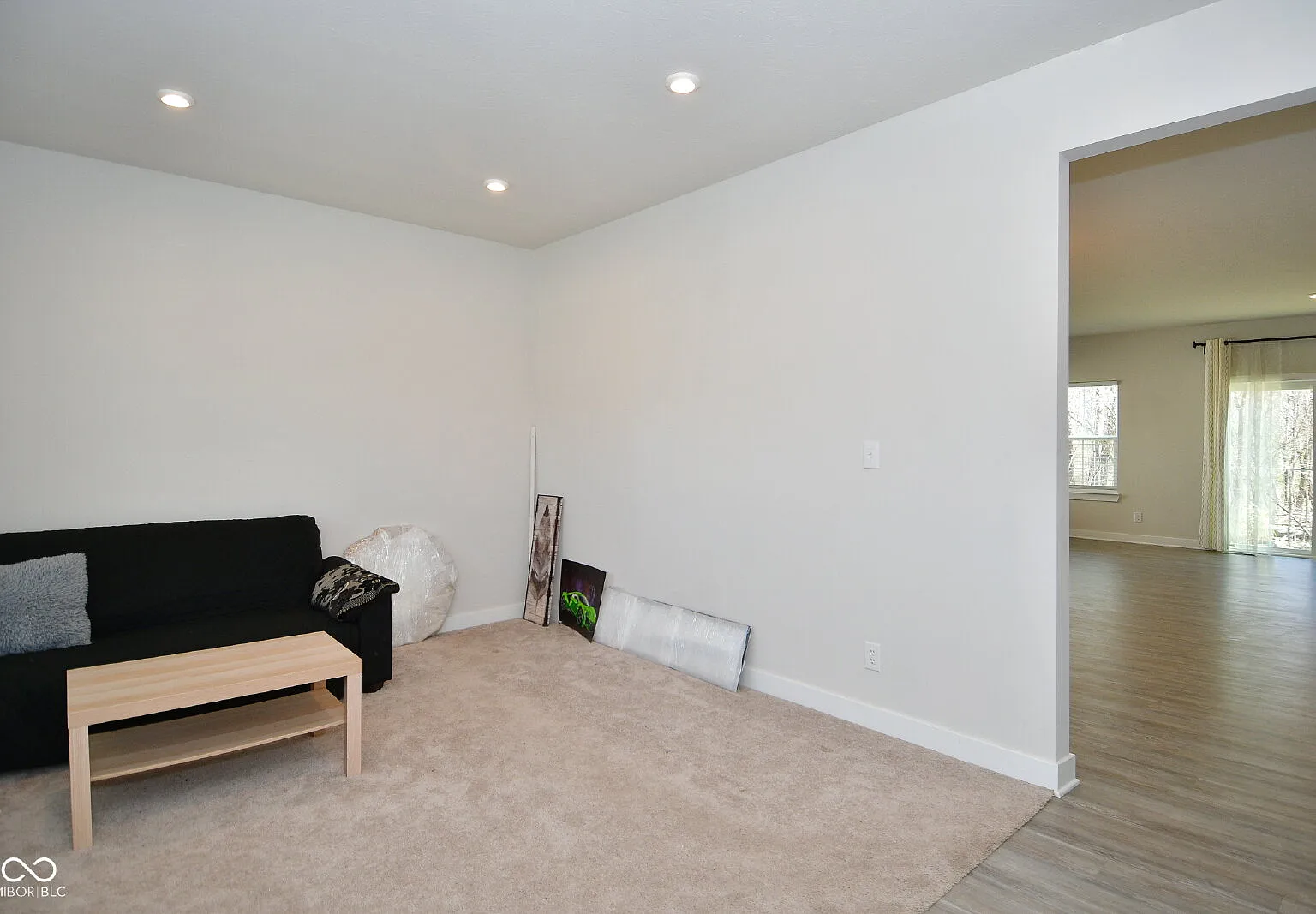 4 bed, 3.0 bath, 2881 sqft, $2,500 — Photo 2