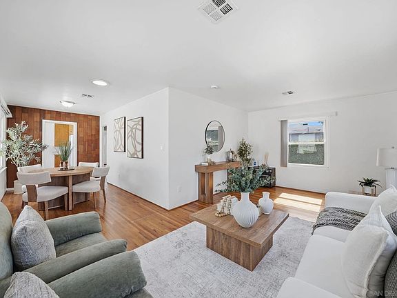 4th image of 4077 Myrtle Ave