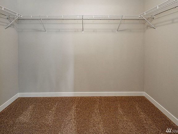 4th image of 5604 S 318th Ct