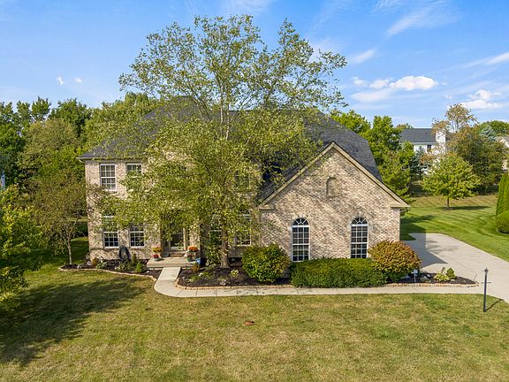 2nd image of 718 Richland Way