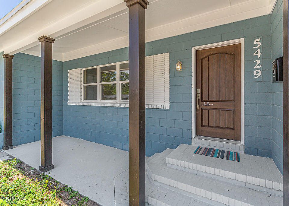 1st image of 5429 Cresta Way