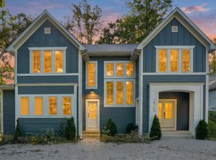 19103 White Pine Dr, New Buffalo, MI 49117