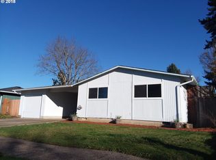 1067 57th St, Springfield, OR 97478