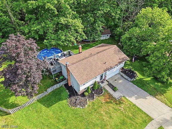 2nd image of 307 Washington Dr