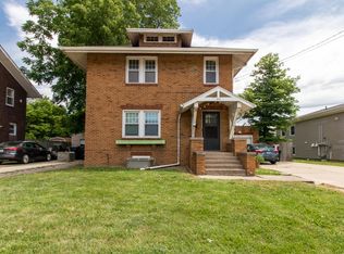 414 N Main St, Normal, IL 61761